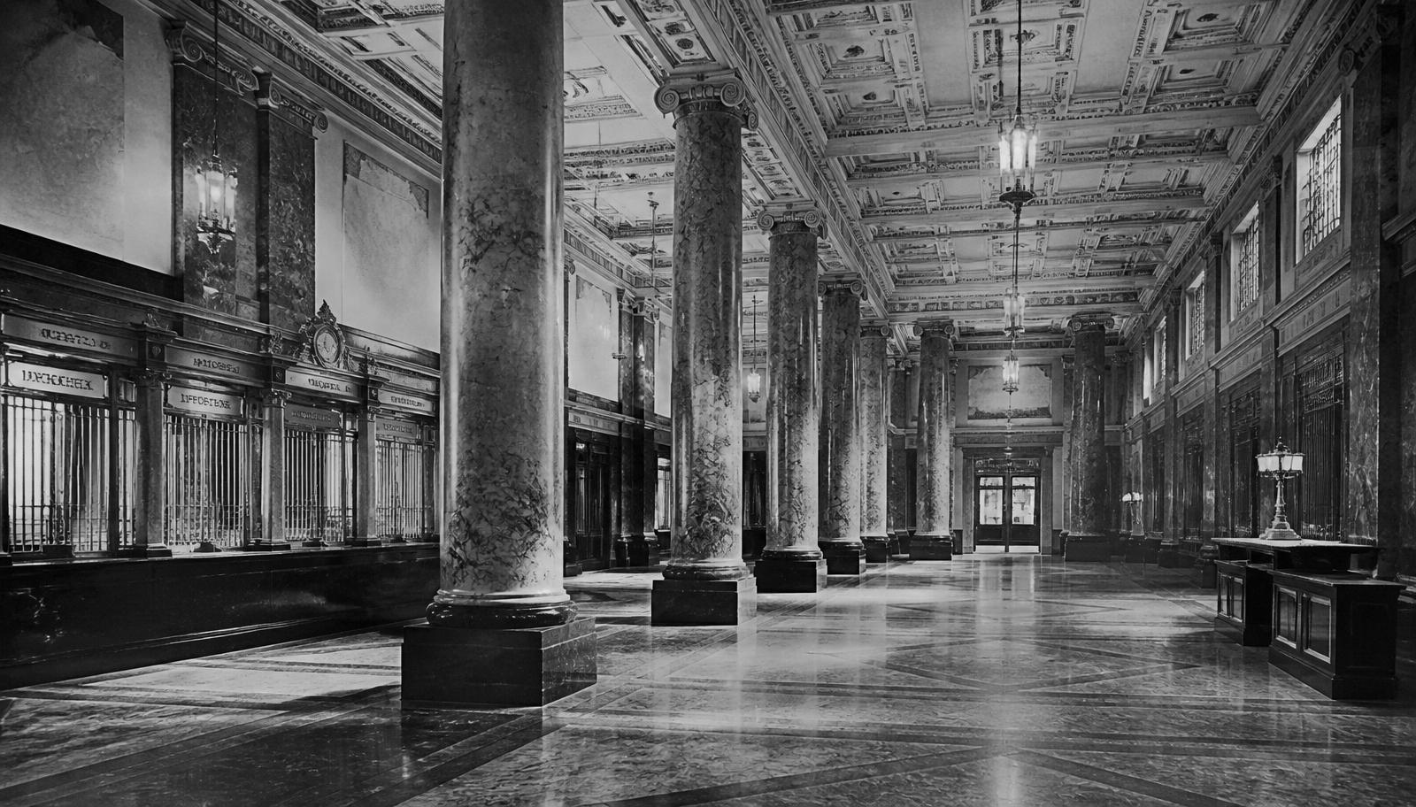 The original Deutscorp banking hall in Frankfurt, photographed in the 1920s